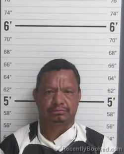 Mugshot of OMAR GUEVARA-ZAYAS