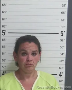 Mugshot of AUTUMN MARIE SHIELDS-ZUBER