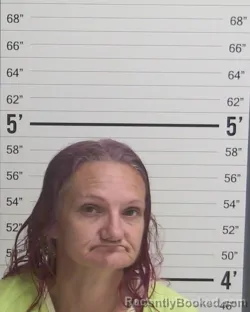 Mugshot of SARA CARTER booked in Curry County, New Mexico on April 3, 2026