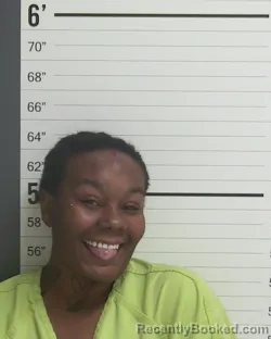 Mugshot of EVELYN ESSALONIA ARCHIE booked in Curry County, New Mexico on April 17, 2026