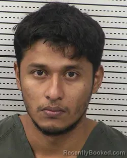 Mugshot of BRUNO HUEZO-CASTRO