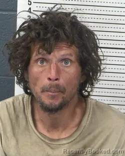 Mugshot of JOSEPH HERNANDEZ