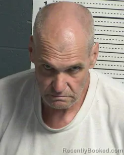 Mugshot of DONAHUE GEORGE CLOGSTON booked in Dona Ana County, New Mexico on April 2, 2026