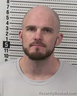 Mugshot of DAKOTA LEE THIEL booked in Dona Ana County, New Mexico on April 3, 2026