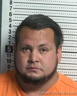 Mugshot of LUIS ALBERTO REYNA-CARDOZA booked in Dona Ana County, New Mexico on April 4, 2026