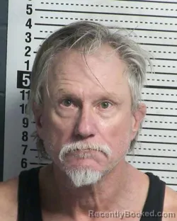 Mugshot of ROBERT LEE CREASEY booked in Dona Ana County, New Mexico on April 29, 2026