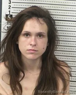 Mugshot of BRIANNA JOSHLYN BEST booked in Dona Ana County, New Mexico on May 6, 2026