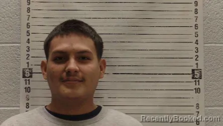 Mugshot of EDWIN RECINOS-AQUINO booked in Luna County, New Mexico on April 7, 2026