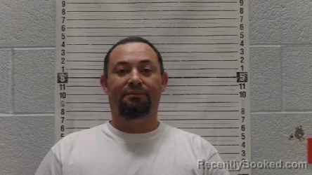 Mugshot of WILMER ALCIDES ESCOTO-MEJIA booked in Luna County, New Mexico on April 29, 2026