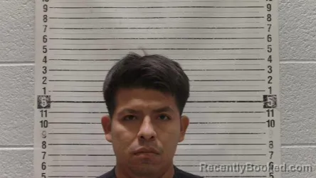 Mugshot of DAVID MORALES-DIRCIO booked in Luna County, New Mexico on May 22, 2026