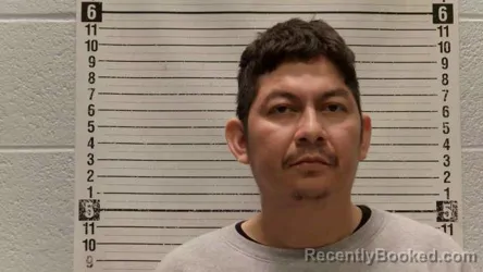 Mugshot of Melvin Lara-Ramirez