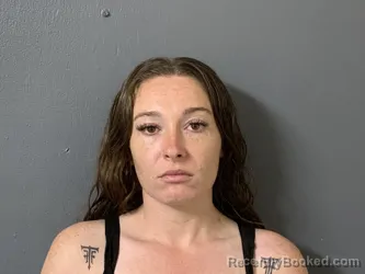 Mugshot of Ellen Bivens booked in Hardee County, Florida on October 7, 2026