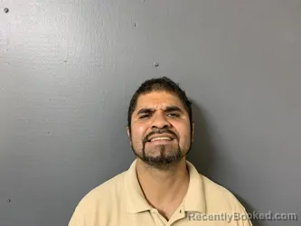 Mugshot of Orlando Maldonado booked in Hardee County, Florida on April 2, 2026