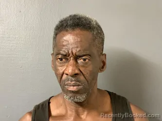 Mugshot of Deanglo Romaro West