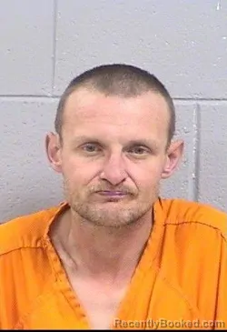 Mugshot of Eston Allen Nunes