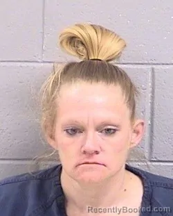 Mugshot of Kasi Marie Simmons