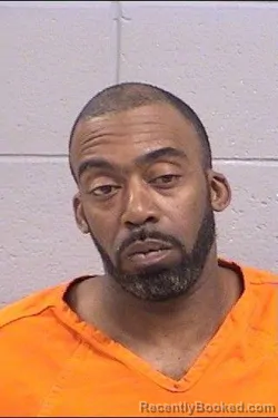 Mugshot of Wardriss Jovan Davis booked in San Juan County, New Mexico on May 14, 2026