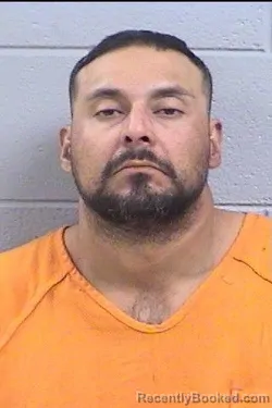 Mugshot of Gilberto Hernandez