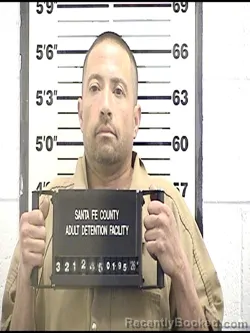 Mugshot of DAVID ROBERT ESPINOZA-MADRID