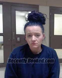 Mugshot of ALYSZIA E LITTLE