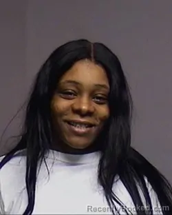 Mugshot of Nahkeysha Domique Holland