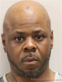 Mugshot of TASHEEN JAMEL ROBINSON