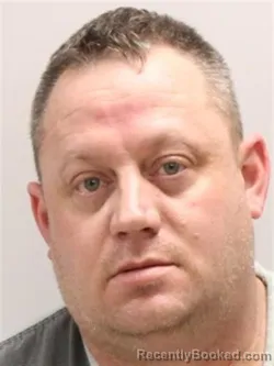 Mugshot of WILLIAM J HOWARD