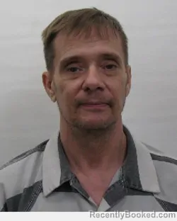 Mugshot of Glen M Barrett