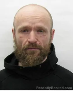 Mugshot of Christopher E Dellahoy