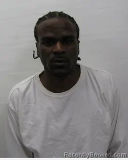 Mugshot of Jaqwan L Martin