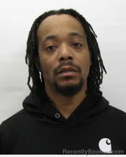 Mugshot of Demeatrice E. Maddox