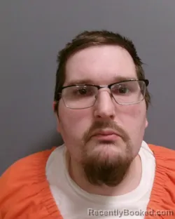 Mugshot of EVAN M BRADT