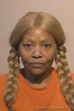 Mugshot of Marie Pearl Whiteside