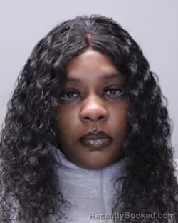 Mugshot of CLARENESHA ROSETTA SINGLETON
