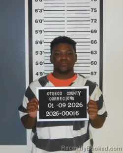 Mugshot of LEVELLE A. CREWS