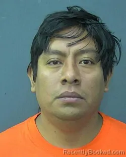 Mugshot of SERGIO HERNANDEZ-VAZQUEZ