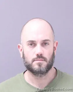 Mugshot of MATTHEW R CLOTHIER