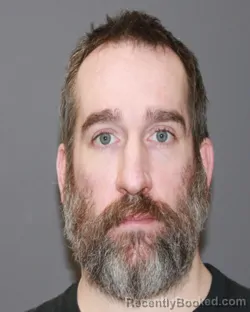 Mugshot of JESSE E PEARCE