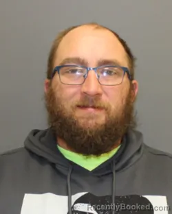 Mugshot of DERRICK JAMES HEAD