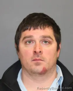 Mugshot of BRIAN THOMAS KAMPNICH