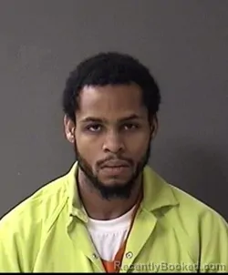 Mugshot of Roberlio Amaral