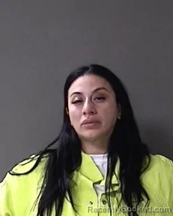 Mugshot of Jennifer Perez