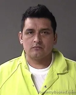 Mugshot of Jorge Antonio Valle Aguilar