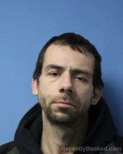 Mugshot of DYLAN J MILLS