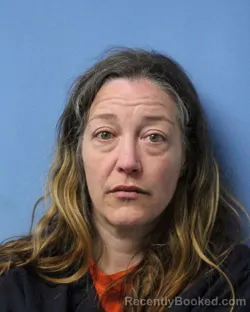 Mugshot of ELISABETH L RETTER