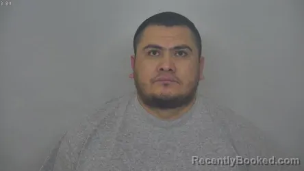 Mugshot of LEONEL EDUARDO VELAZQUEZLASTRA