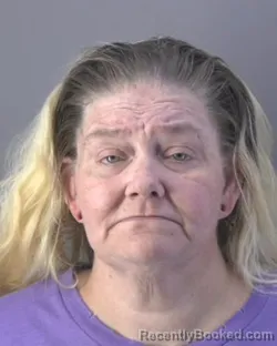Mugshot of SHILO ANN MARIE DICKERSON booked in Hendry County, Florida on May 6, 2026