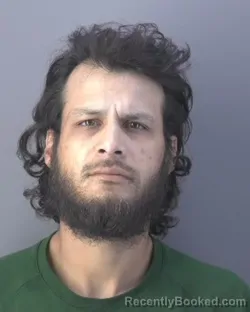 Mugshot of KARLOS EDUARDO PEREZ