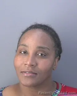 Mugshot of JAMEKA LAWANDA MCGEE booked in Hendry County, Florida on June 12, 2026