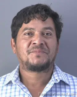 Mugshot of LUIS ALFONSO LOPEZ